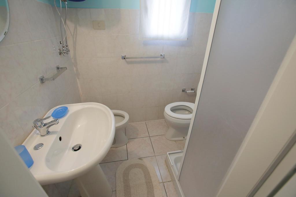 Appartamento Topazio Letojanni Zimmer foto